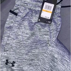 Men’s small sweats (fit loosely for me - female 5’7 145 lb)